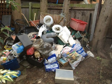 Organized home clearance process in Lambeth